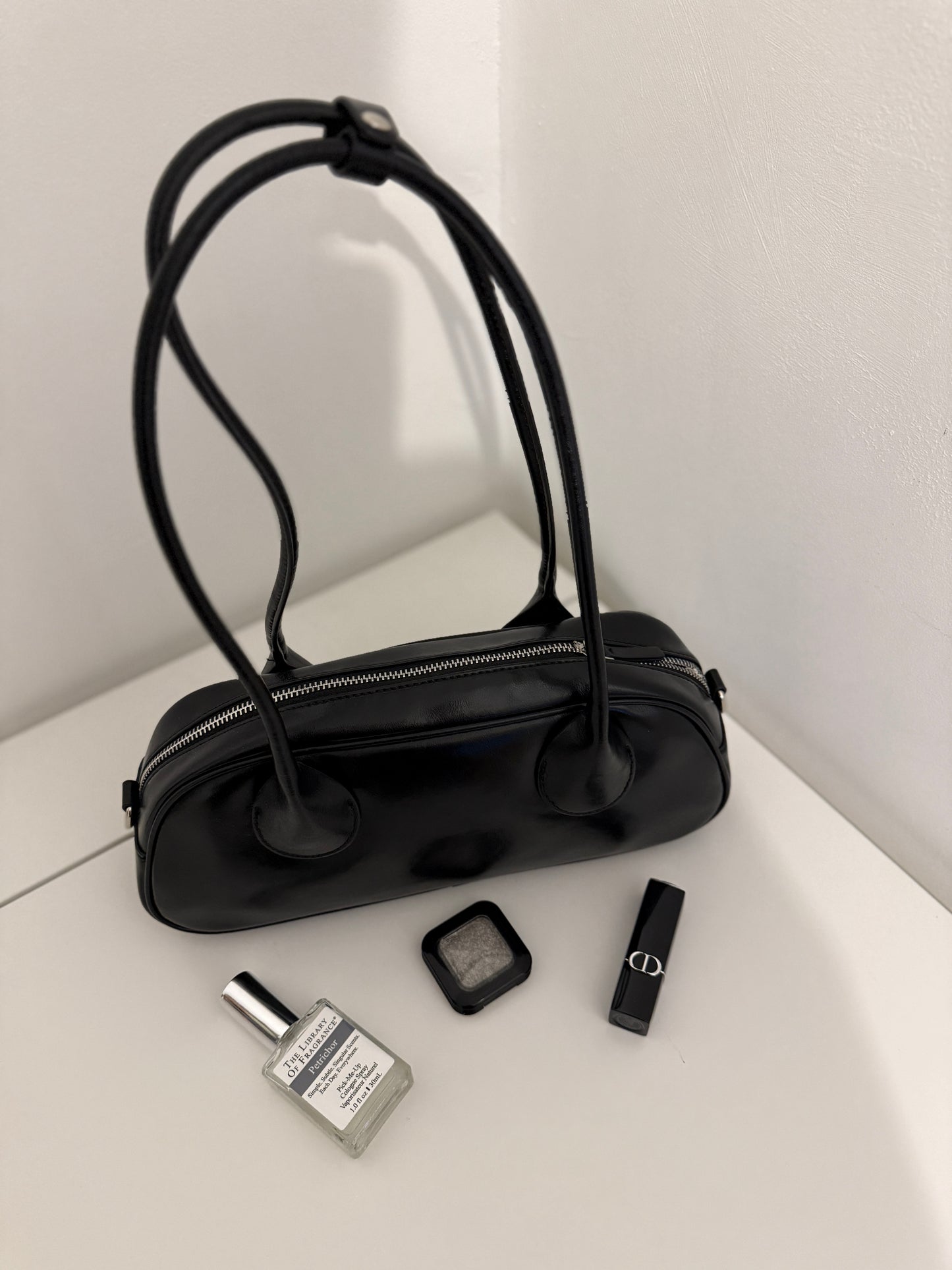 Baguette - Black (Leather)