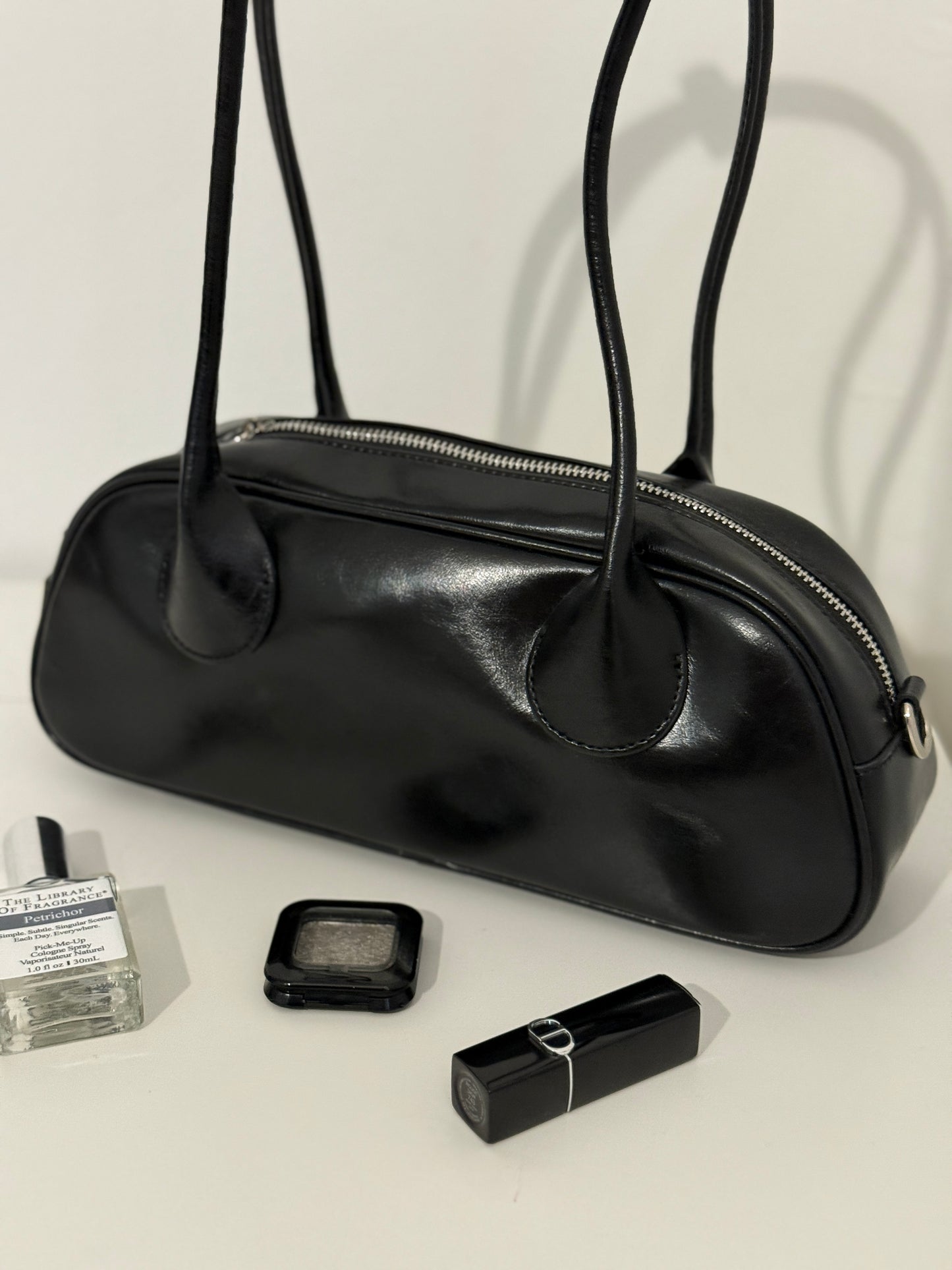 Baguette - Black (Leather)