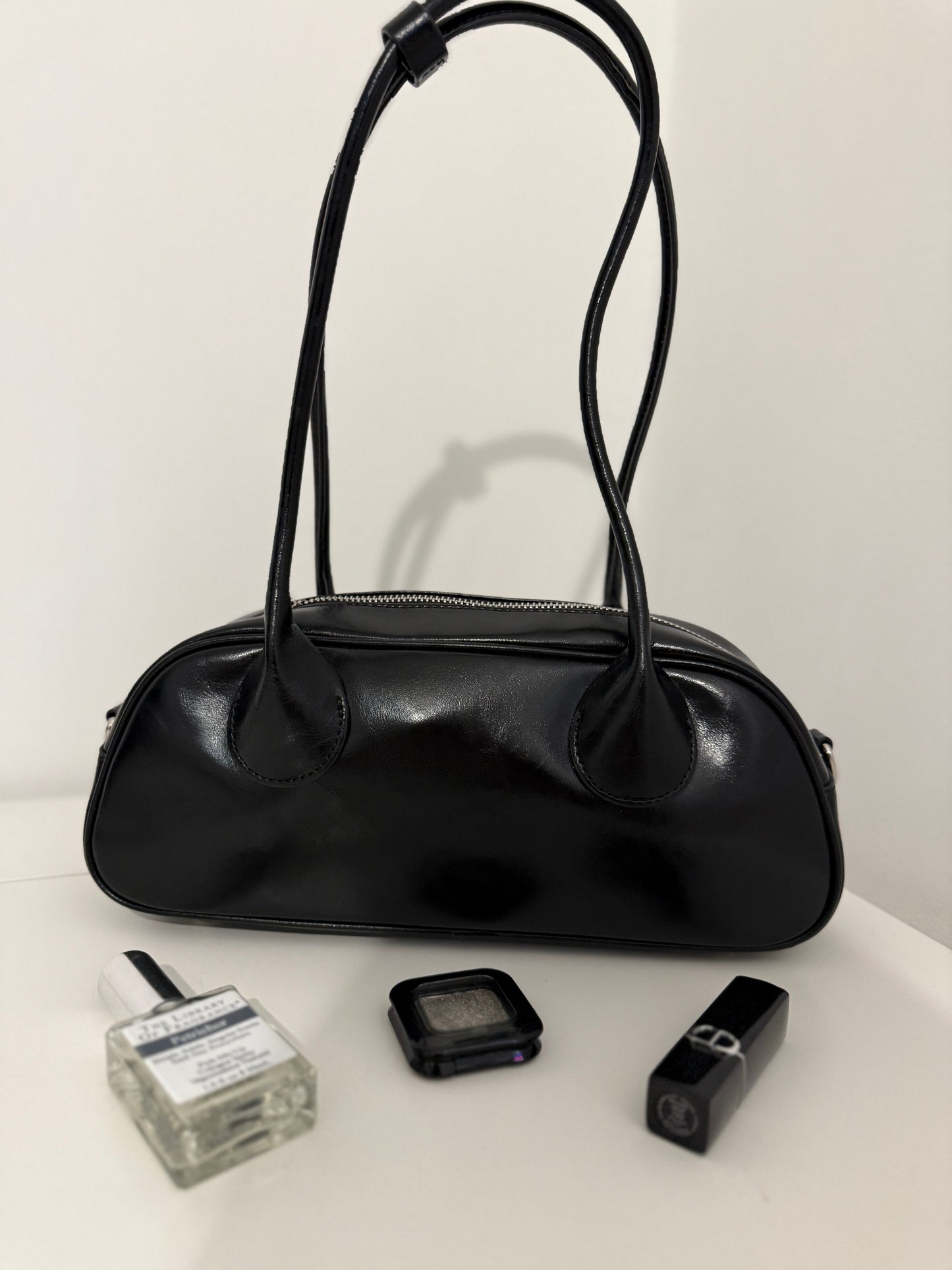 Baguette - Black (Leather)