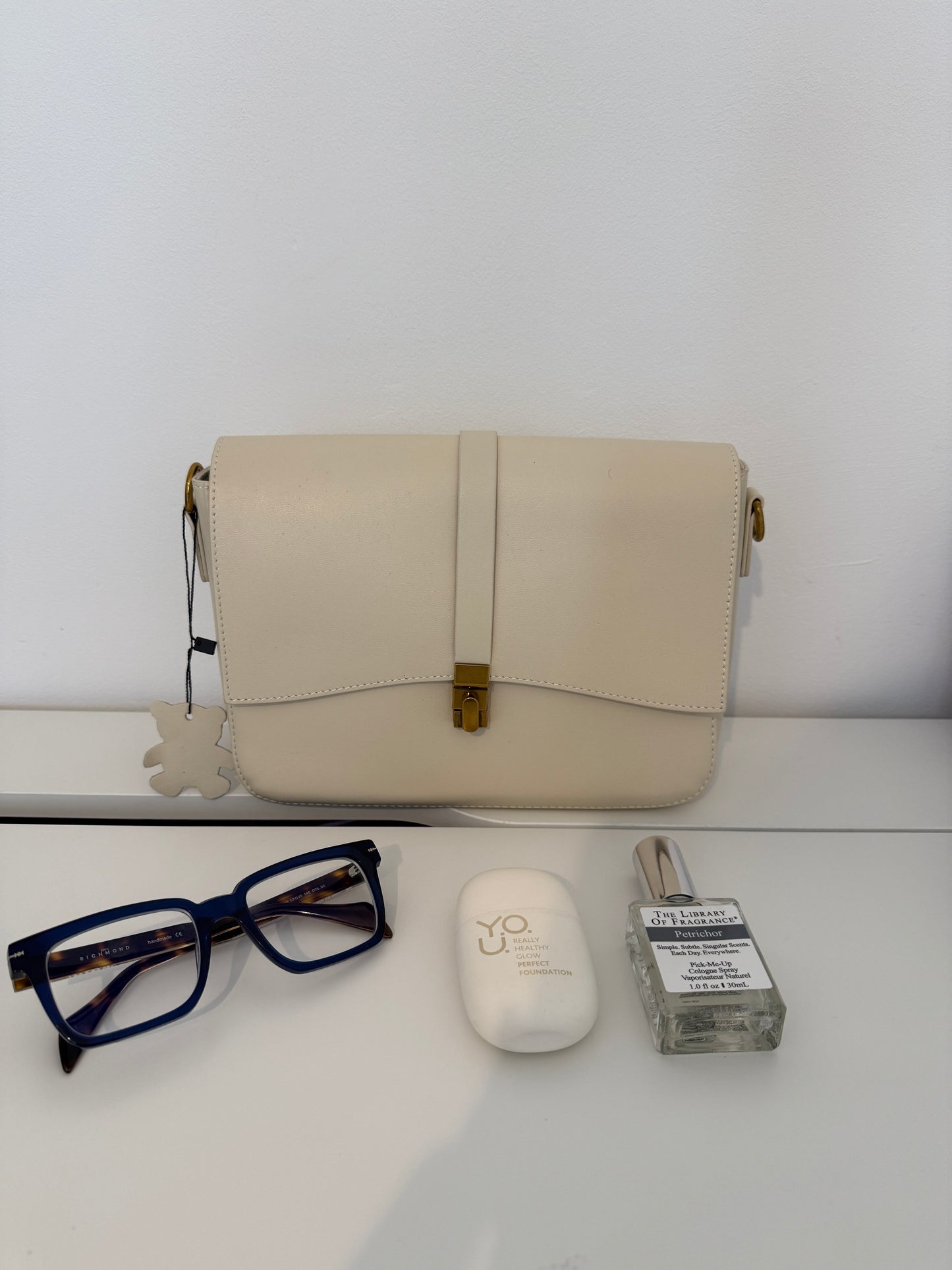 NIKOLÉ — Genuine Leather Ivory Bag