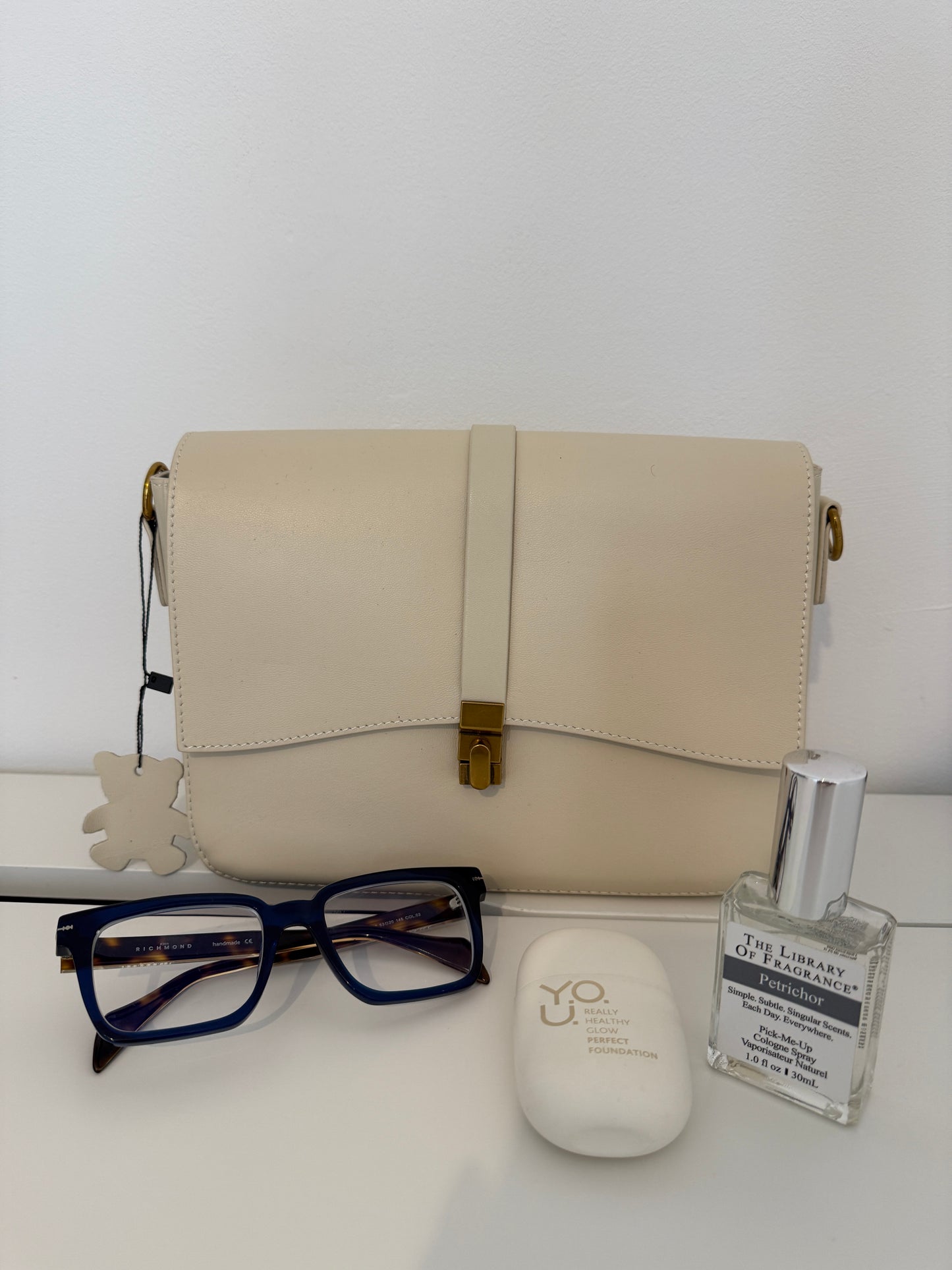 NIKOLÉ — Genuine Leather Ivory Bag