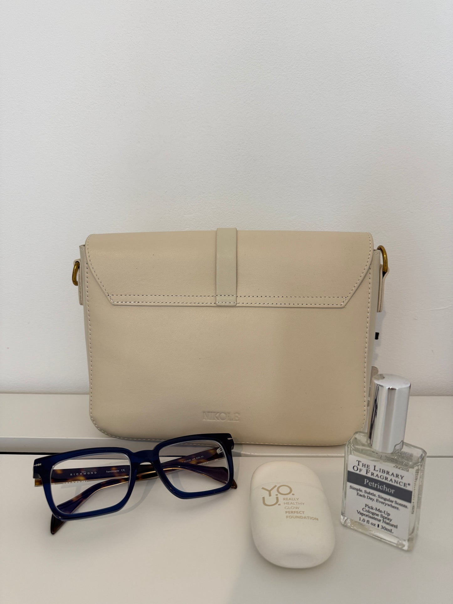 NIKOLÉ — Genuine Leather Ivory Bag