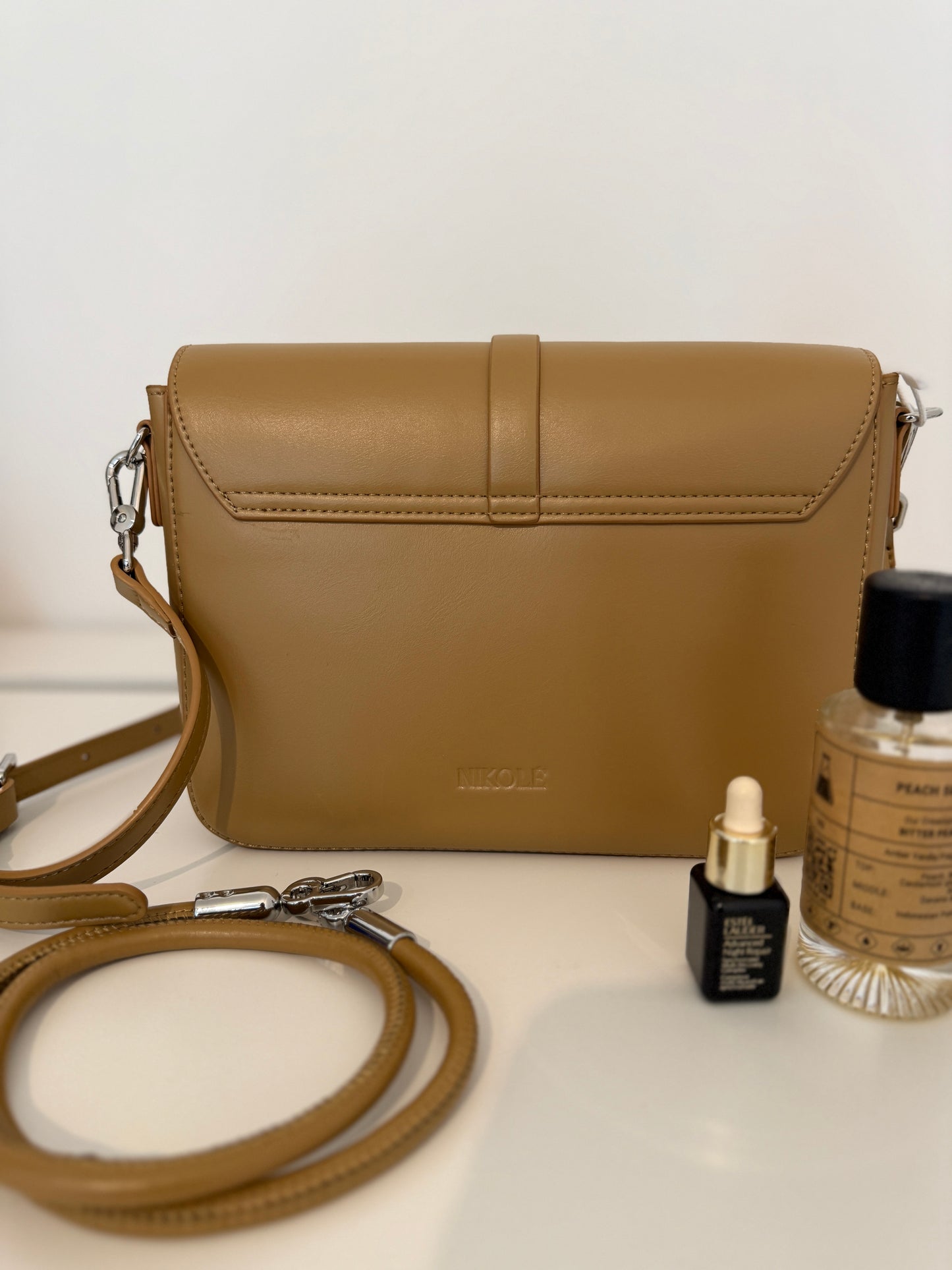 NIKOLÉ — Genuine Leather Caramel Bag